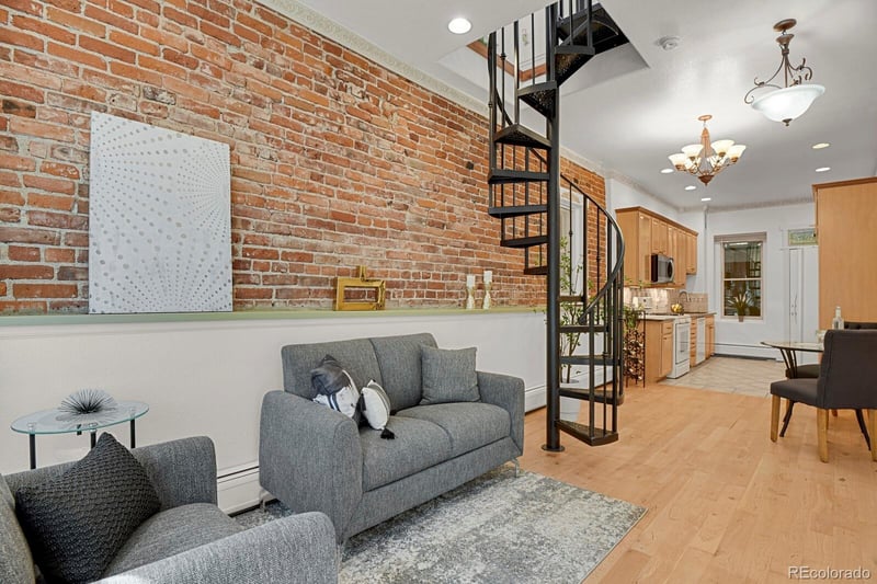 3217 Osage St, Denver, CO 80211