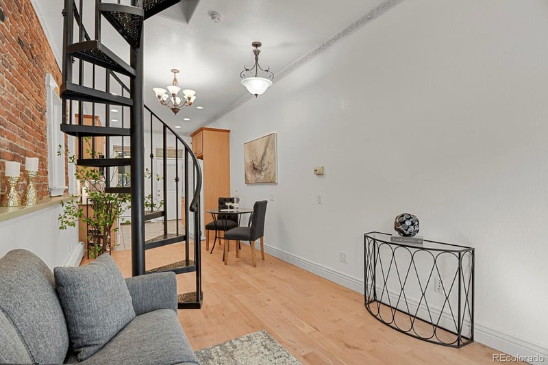 3217 Osage St, Denver, CO 80211