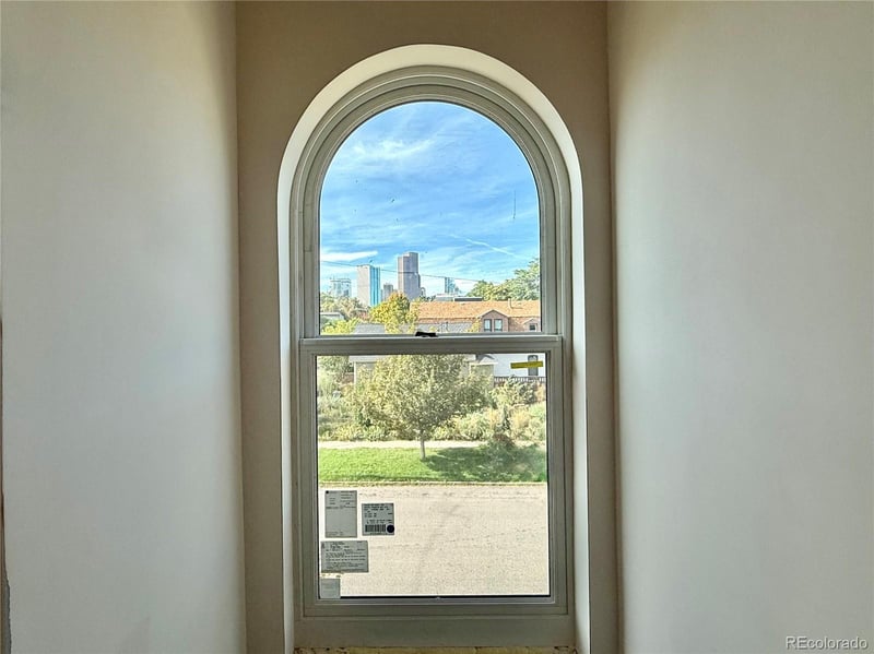 801 29th St, Denver, CO 80205