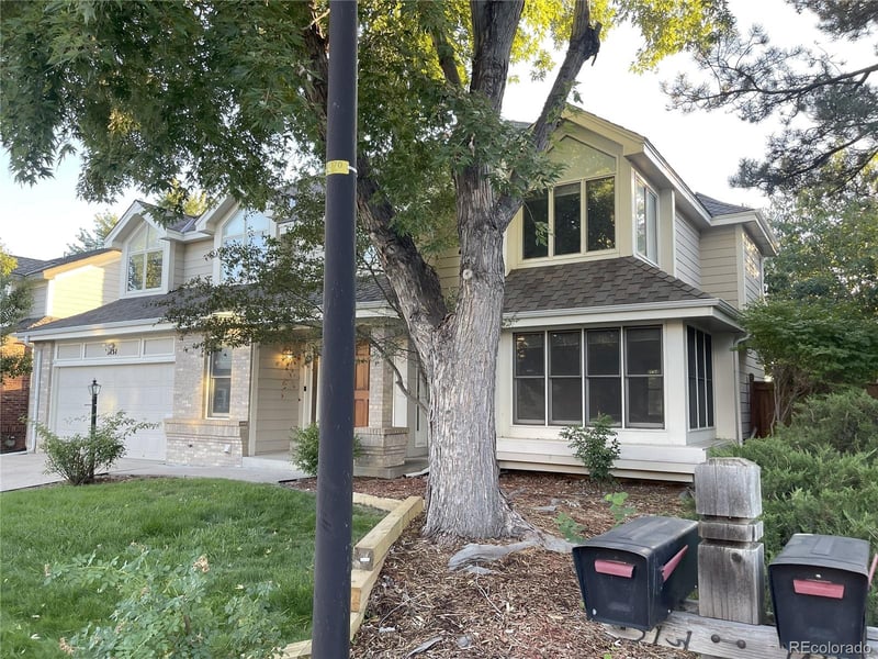 5151 Laredo Ct, Centennial, CO 80015