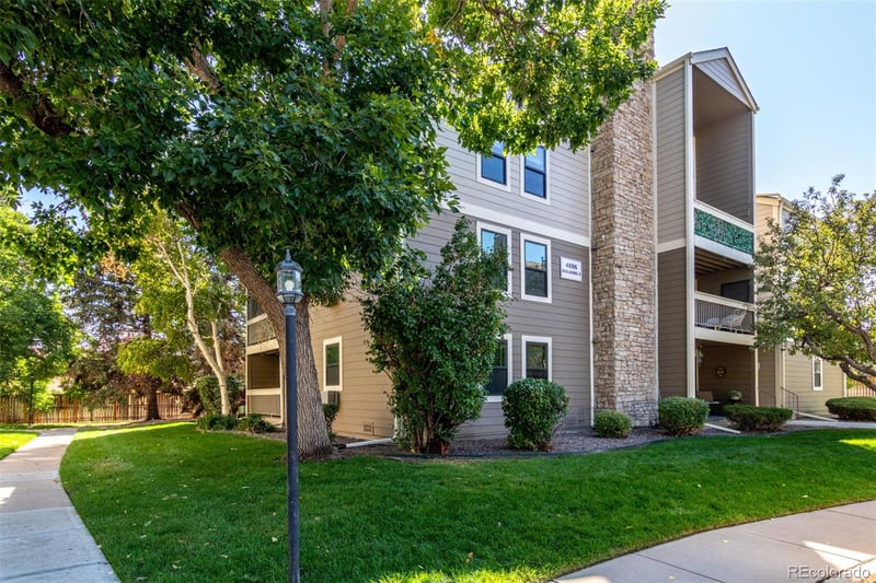 4896 Dudley St #9-10, Littleton, CO 80123