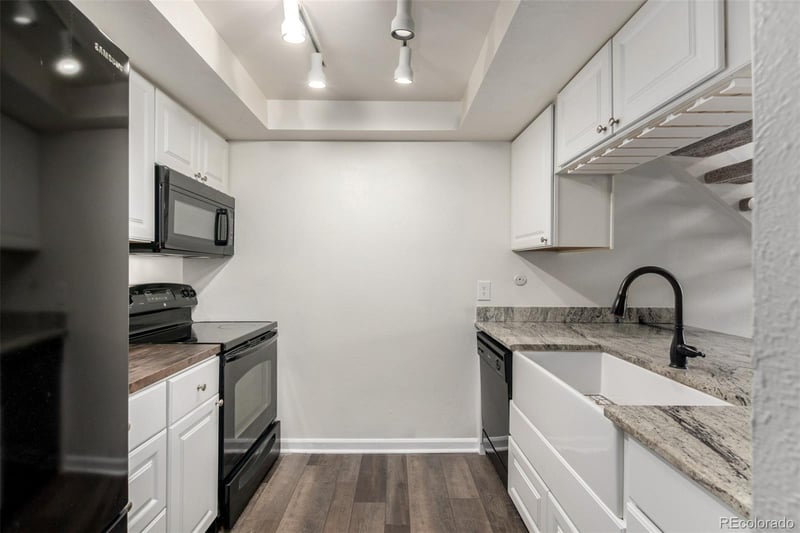 4896 Dudley St #9-10, Littleton, CO 80123