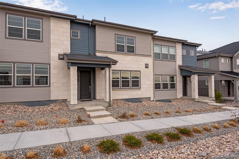 16744 93rd Pl, Arvada, CO 80007