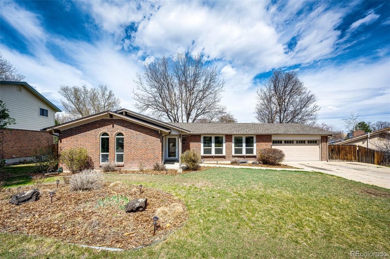 5829 Fair Dr, Littleton, CO 80123