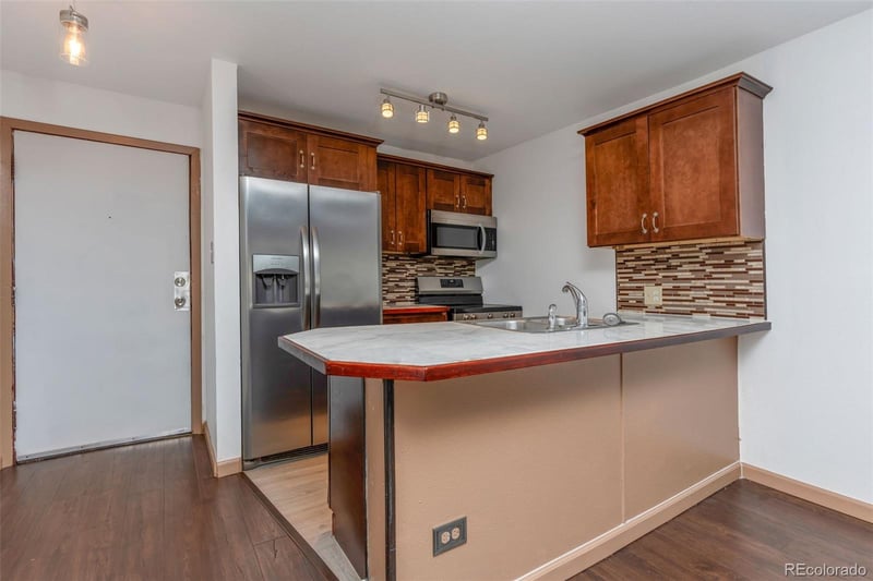 707 96th Ave #2, Thornton, CO 80260