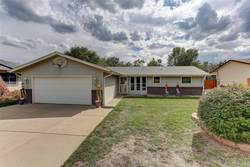 4964 61st Dr, Arvada, CO 80003