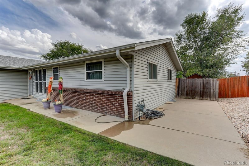 4964 61st Dr, Arvada, CO 80003