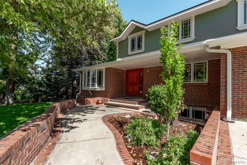 1822 S Robb St, Lakewood, CO 80232