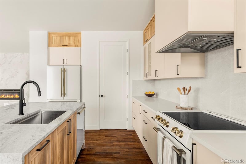 2494 S Acoma St, Denver, CO 80223