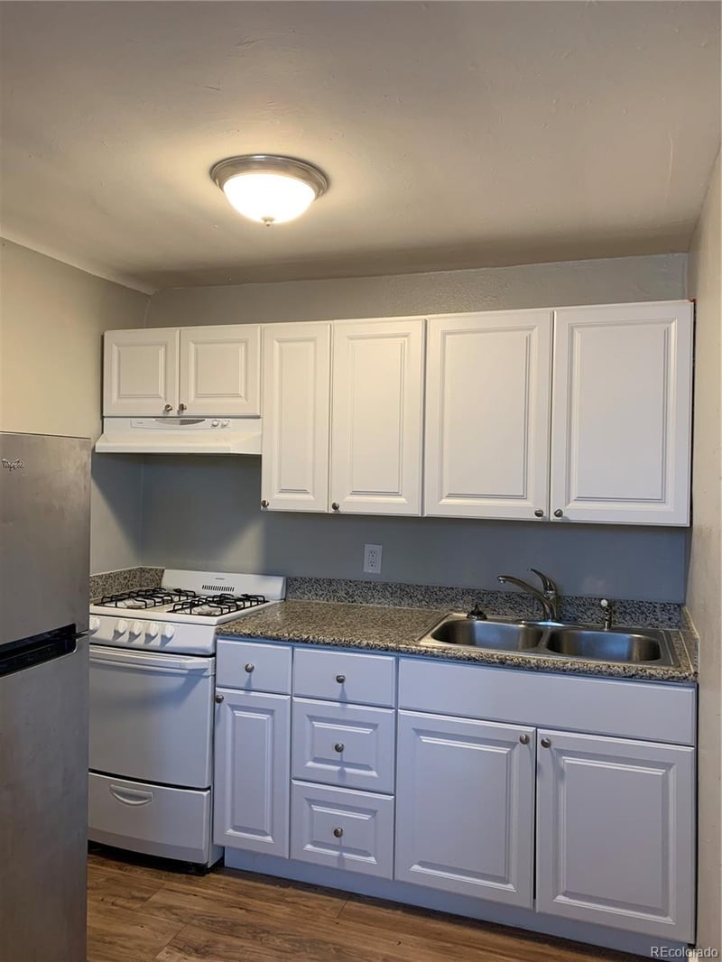1400 Clermont St #7, Denver, CO 80222