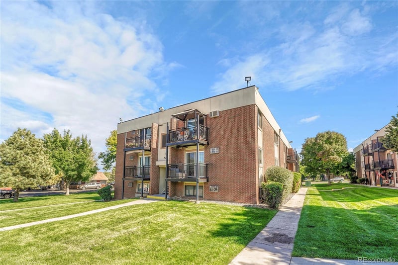5995 W Hampden Ave #14J, Denver, CO 80227