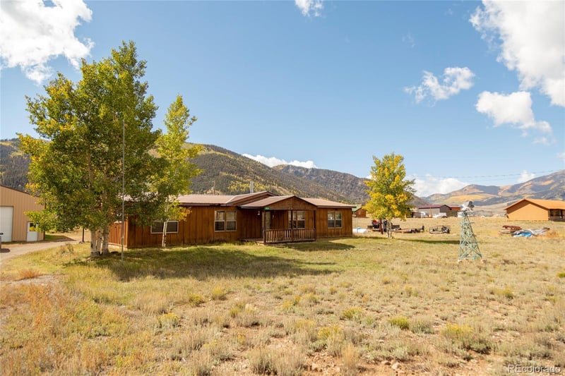 414 Ridge Dr, Creede, CO 81130