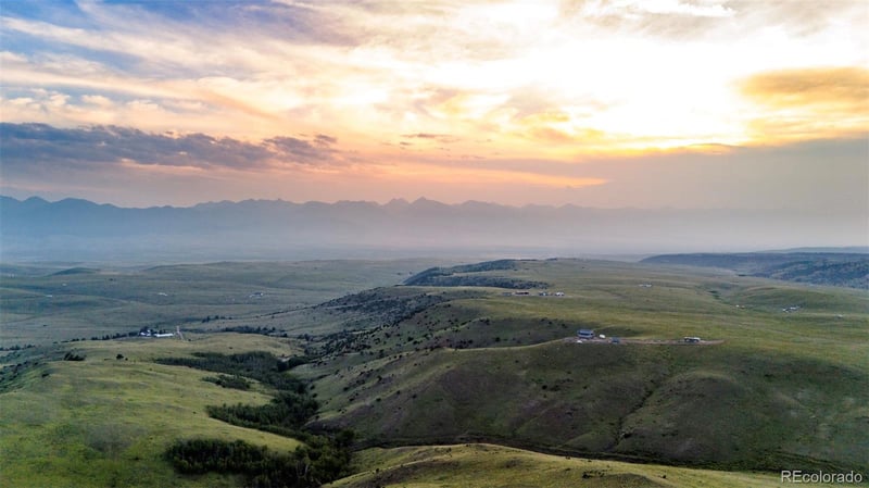 1931 Commanche Trl, Westcliffe, CO 81252