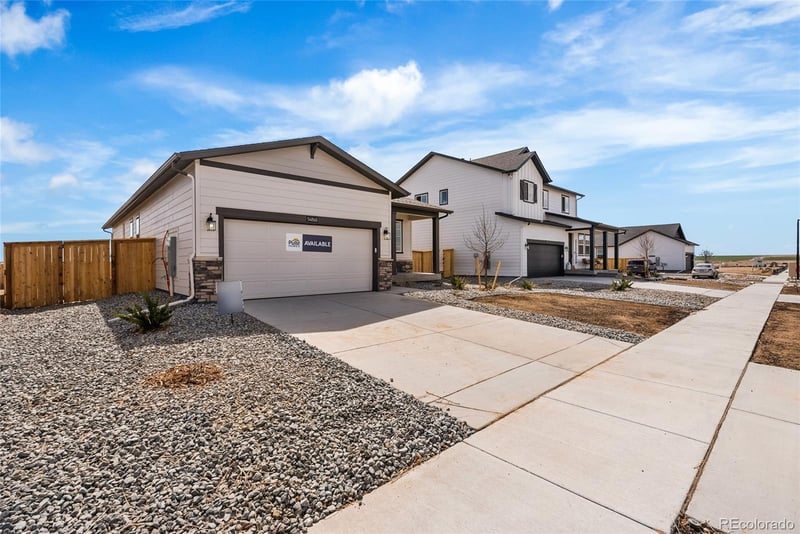 54860 E 27th Pl, Strasburg, CO 80136