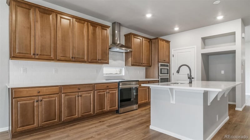 22304 49th Pl, Aurora, CO 80019