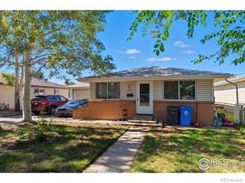 901-903 Kelly Dr, Loveland, CO 80537