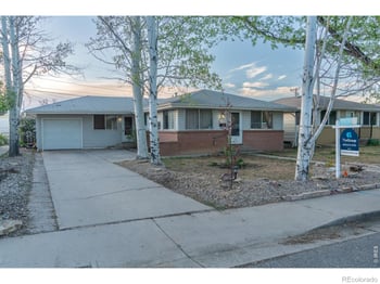 901-903 Kelly Dr, Loveland, CO 80537