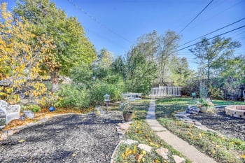 1910 Knox Ct, Denver, CO 80219