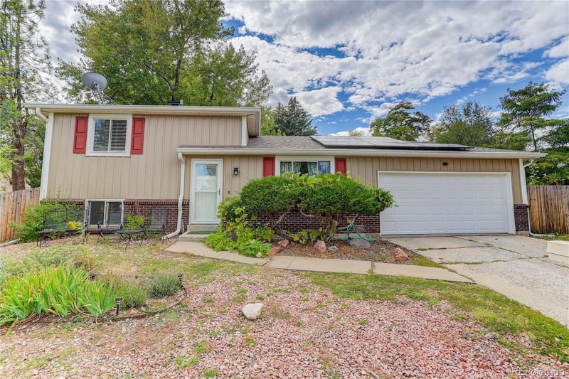 1577 Pierson St, Denver, CO 80232