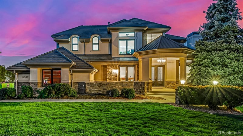 8667 Sawgrass Dr, Lone Tree, CO 80124