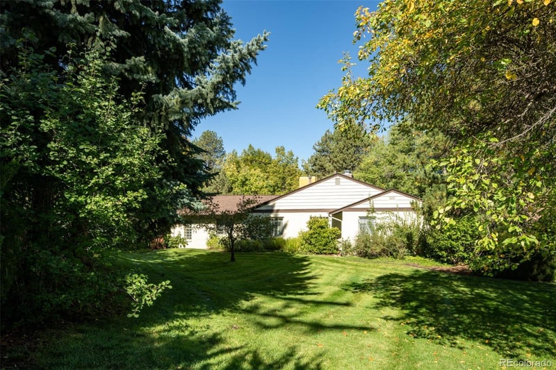 3330 Belcaro Dr, Denver, CO 80209