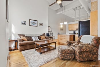 1555 California St #316, Denver, CO 80202