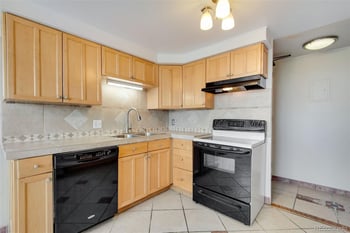 1155 N Ash St #707, Denver, CO 80220