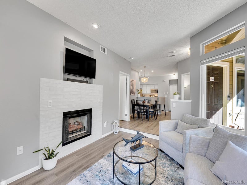 6001 S Yosemite St #C102, Greenwood Village, CO 80111