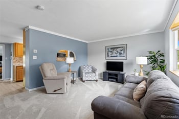 501 Locust Grove Dr, Fort Collins, CO 80521