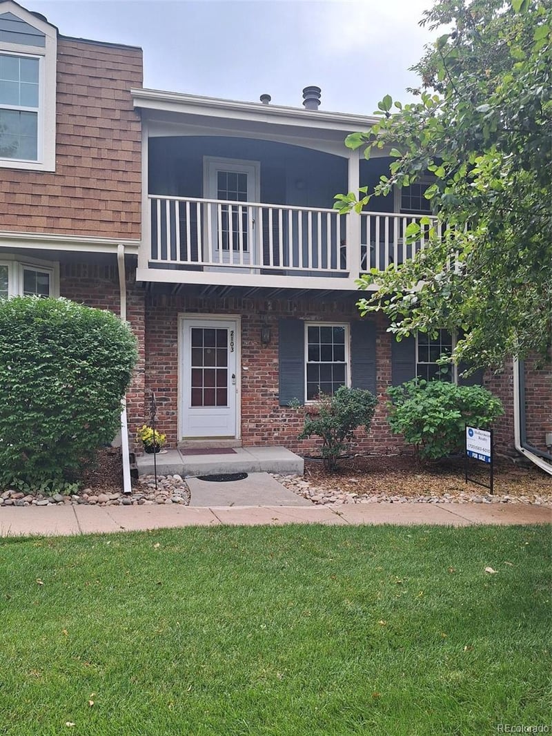 7505 Yale St #2103, Denver, CO 80227