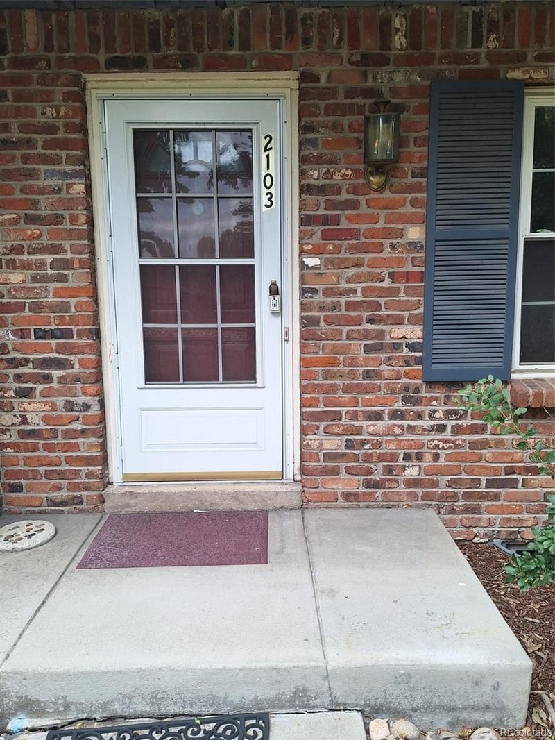 7505 Yale St #2103, Denver, CO 80227