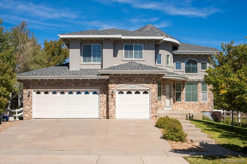 24519 Arkansas Pl, Aurora, CO 80018