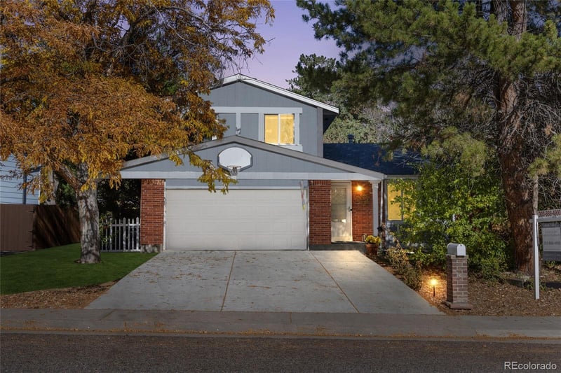 9641 Sierra Dr, Arvada, CO 80005