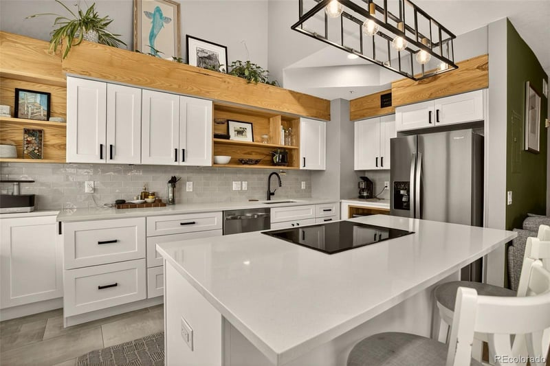 837 17th Ave #3C, Denver, CO 80218