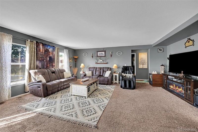 15372 100th Ct, Commerce, CO 80022