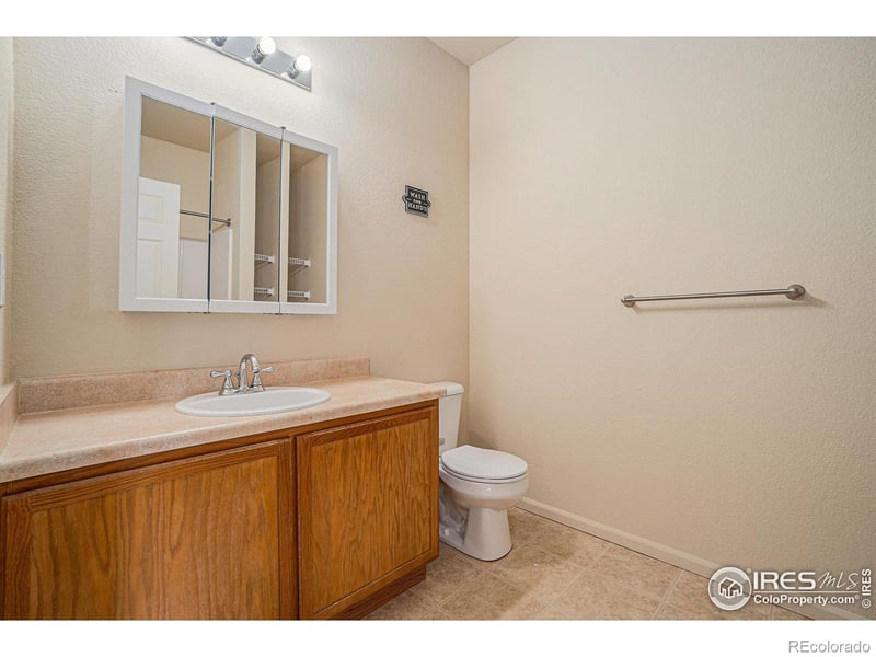 2990 C St #61201, Greeley, CO 80631