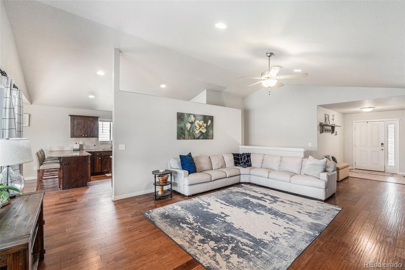 346 Sunset Dr, La Salle, CO 80645