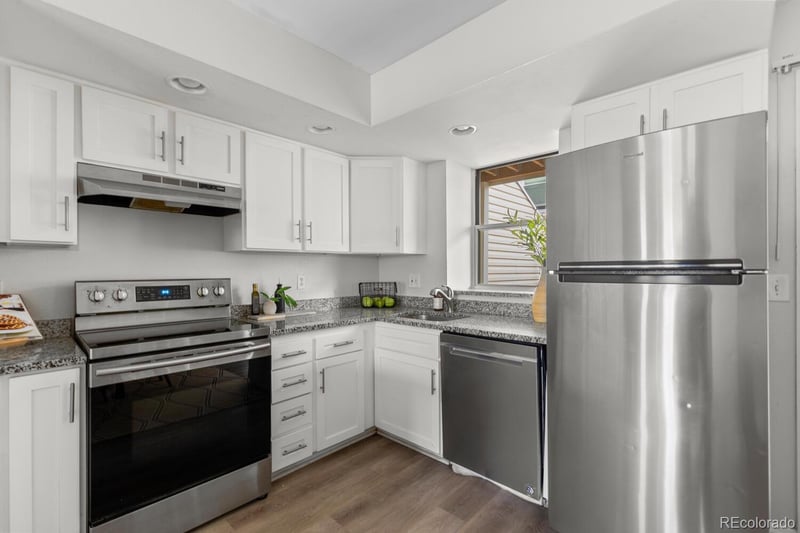 17256 Ford Dr, Aurora, CO 80017