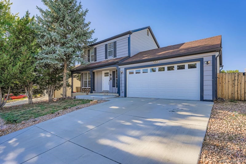 19801 Dartmouth Ave, Aurora, CO 80013