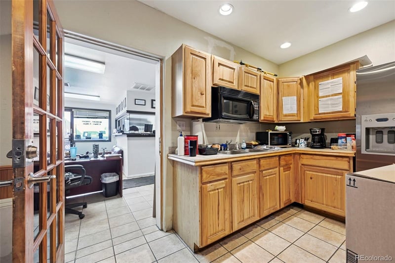 2255 La Montana Way, Colorado Springs, CO 80918