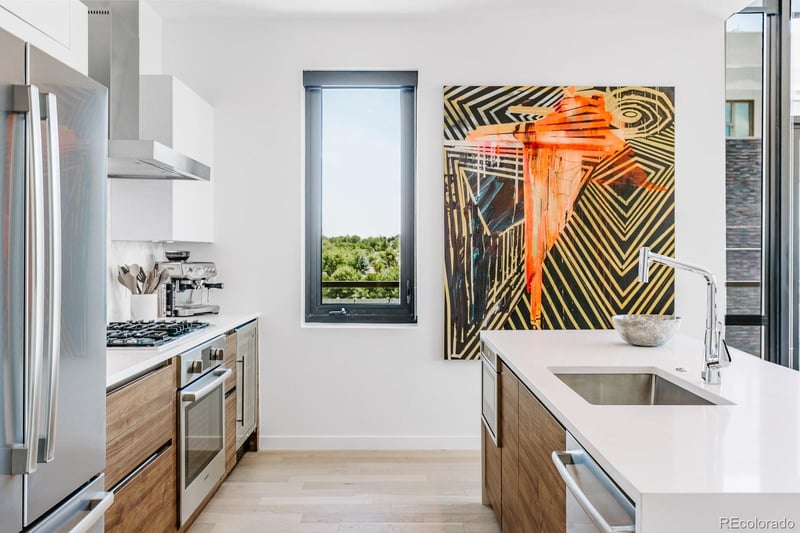 210 Saint Paul St #411, Denver, CO 80206