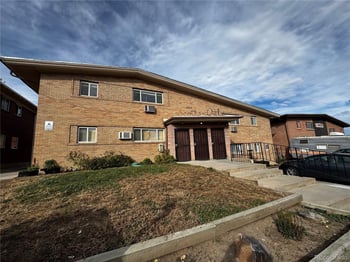 5547 Grant St, Littleton, CO 80121