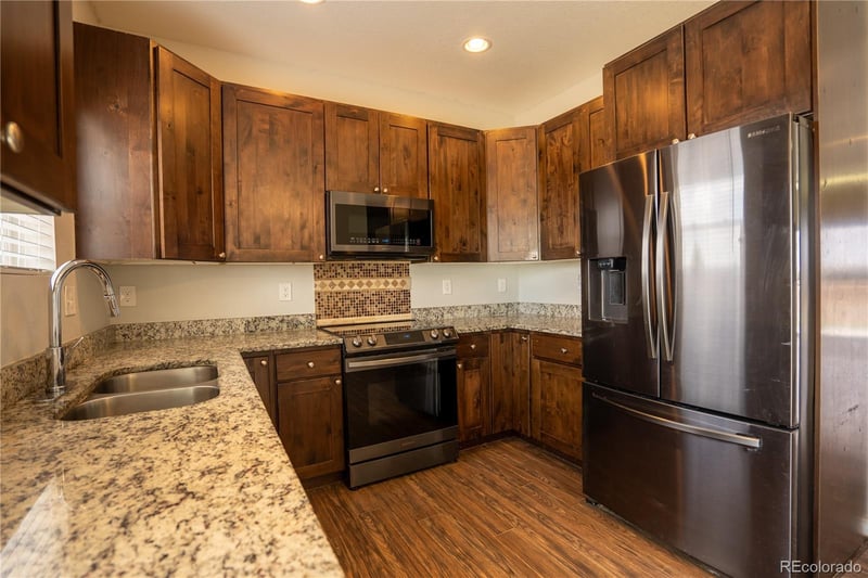 1458 4th Ave, Deer Trail, CO 80105