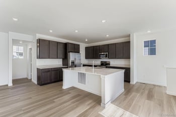 6787 149th Ave, Thornton, CO 80602