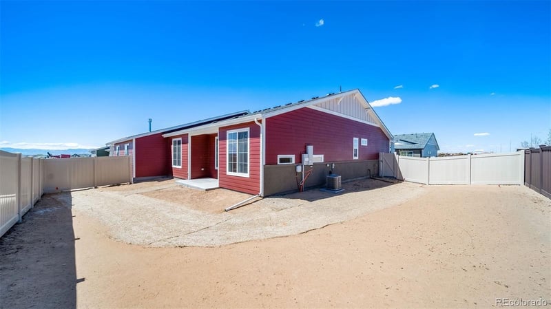 5042 N Tempe St, Aurora, CO 80019
