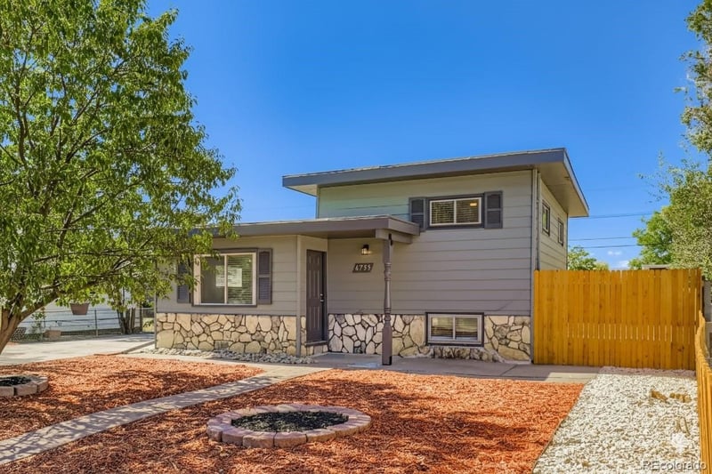 6755 Birch St, Commerce, CO 80022