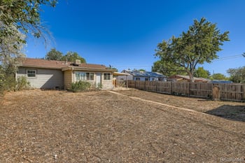 1141 Zenobia St, Denver, CO 80219