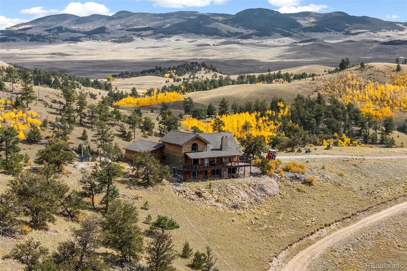 76 No Place Rd, Hartsel, CO 80449