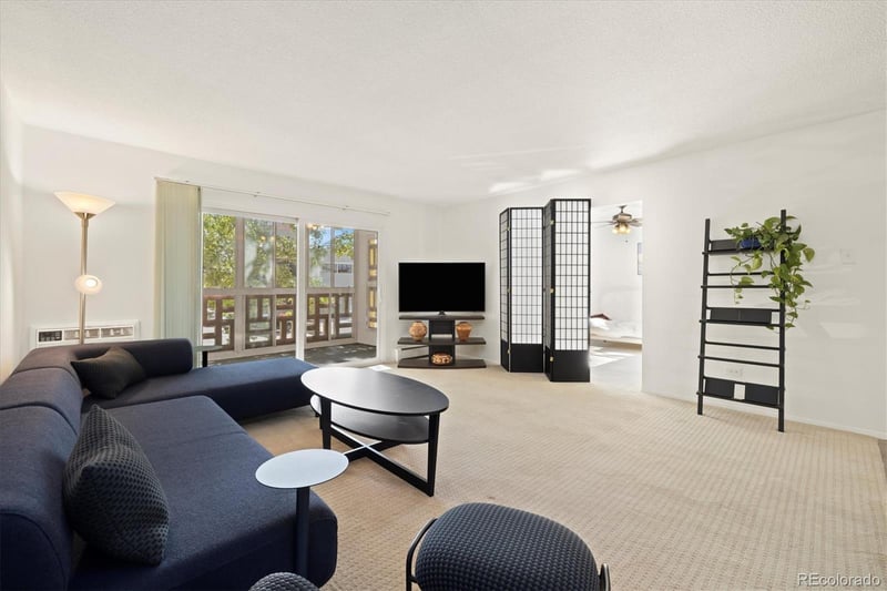 580 Clinton St #9B, Denver, CO 80247