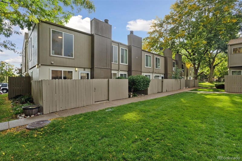 7373 Florida Ave #H, Lakewood, CO 80232